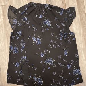 NWT Reitmans blouse size medium